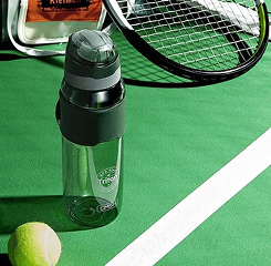 Ploximaro Everest 750ml water bottle with double-wall insulation